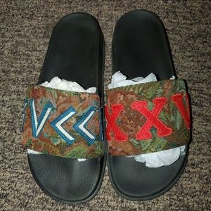 Mens Gucci slides